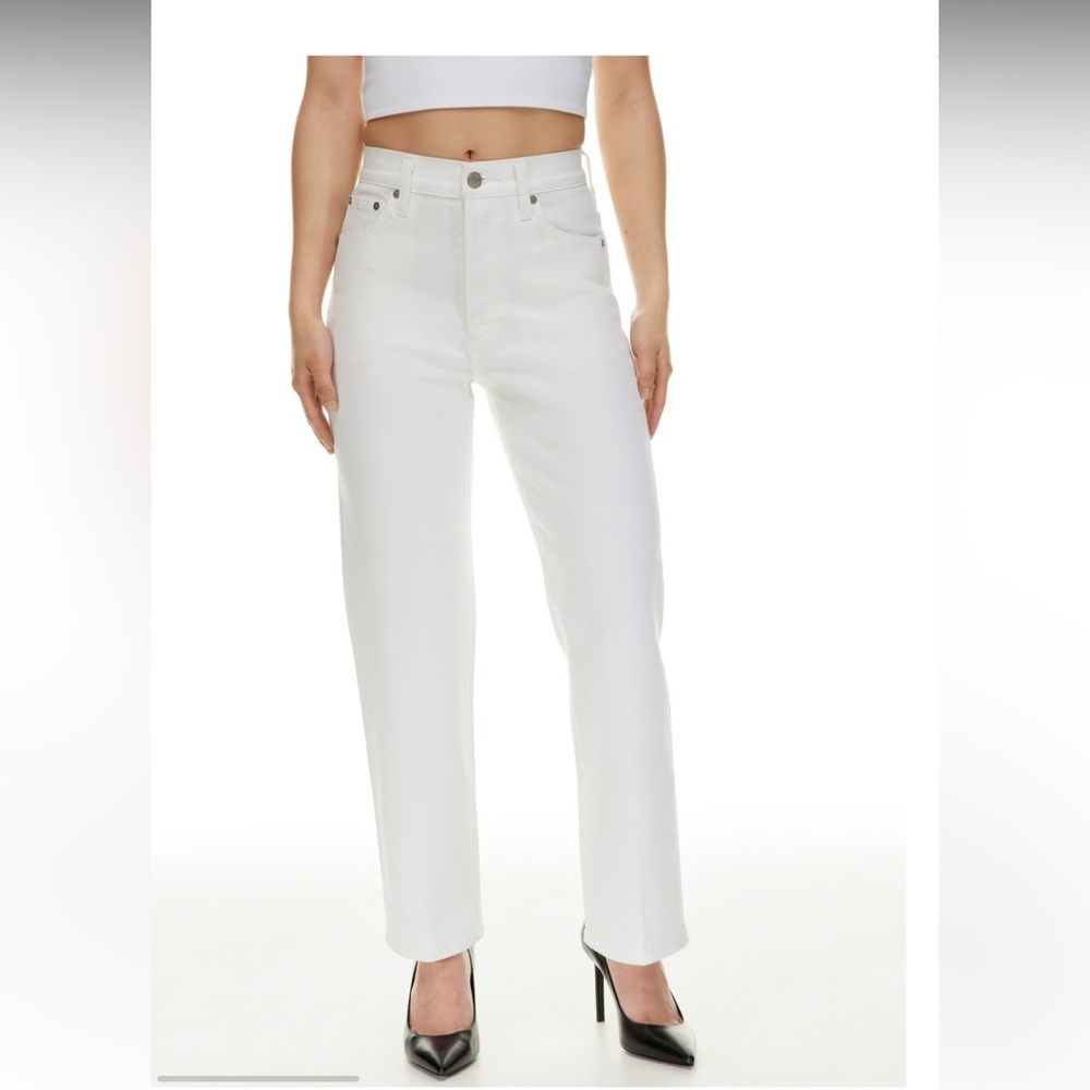 Aritzia Denim Forum The Arlo High Rise Straight